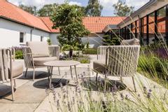 Hotelcamp Reinsehlen | Schneverdingen | Sitzgruppe am Restaurant