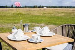 Hotelcamp Reinsehlen | Schneverdingen | Kaffeegenuss auf der Terrasse